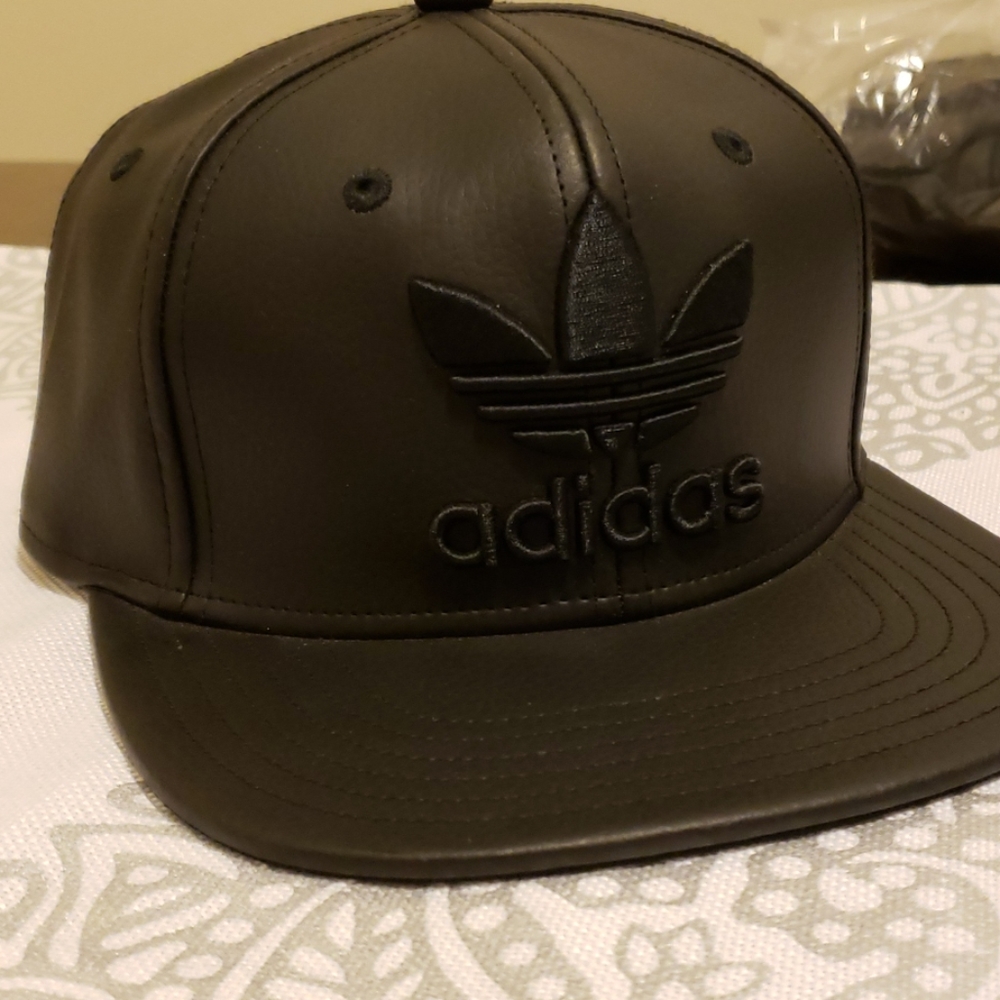 COPY - Adidas Snapback Hat